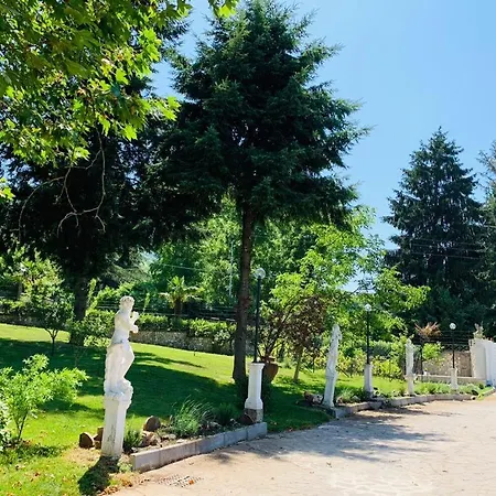 Garofalo Bed & Breakfast Rocca Priora (Rome)